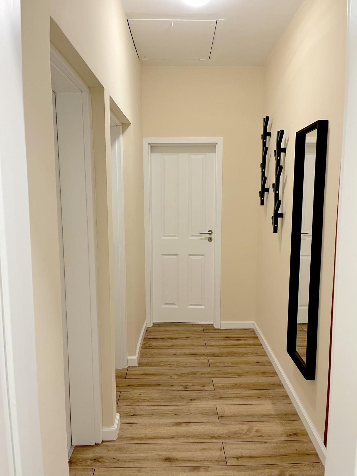 Central Single House With Parking-Top Location! 노바야 외부 사진